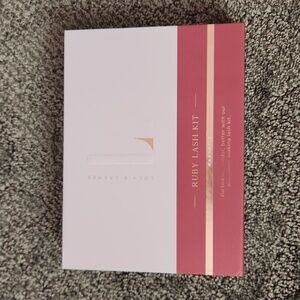 Lola’s Ruby Lash Kit Magnetic